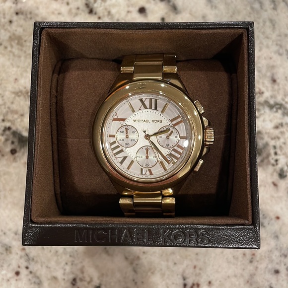 Michael Kors Gold Camille Watch in Pristine Condition - Picture 5 of 6